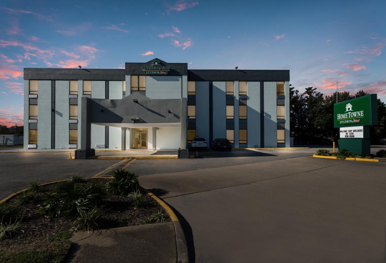 Hometowne Studios By Red Roof Newport News - Hampton West Eksteriør billede